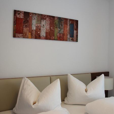 Hotel Schmales Haus Ulm Zewnętrze zdjęcie