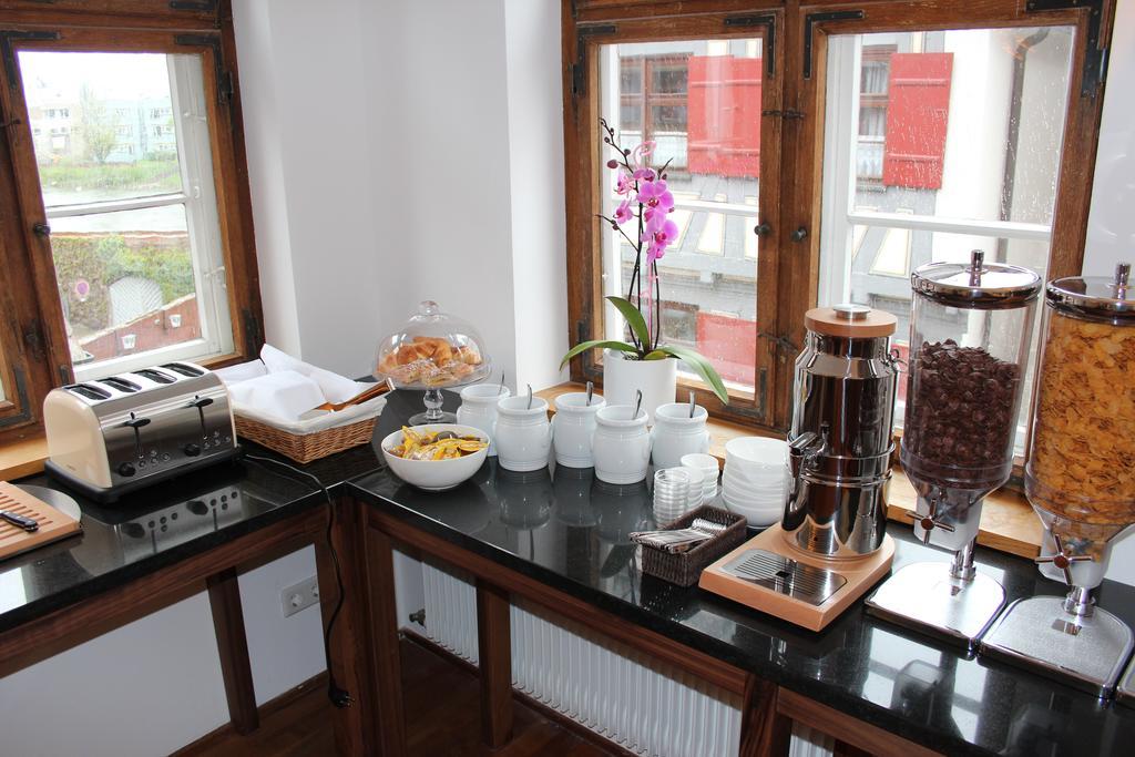 Hotel Schmales Haus Ulm Zewnętrze zdjęcie
