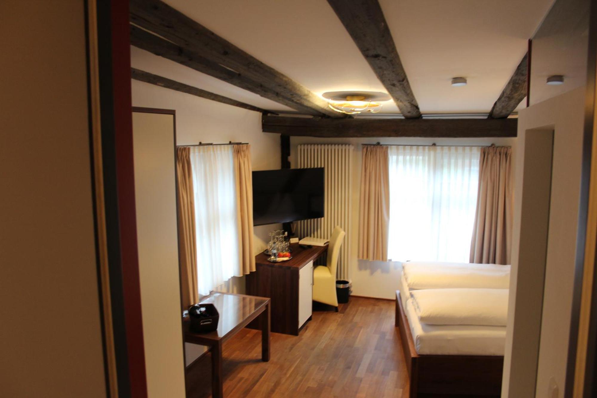 Hotel Schmales Haus Ulm Zewnętrze zdjęcie