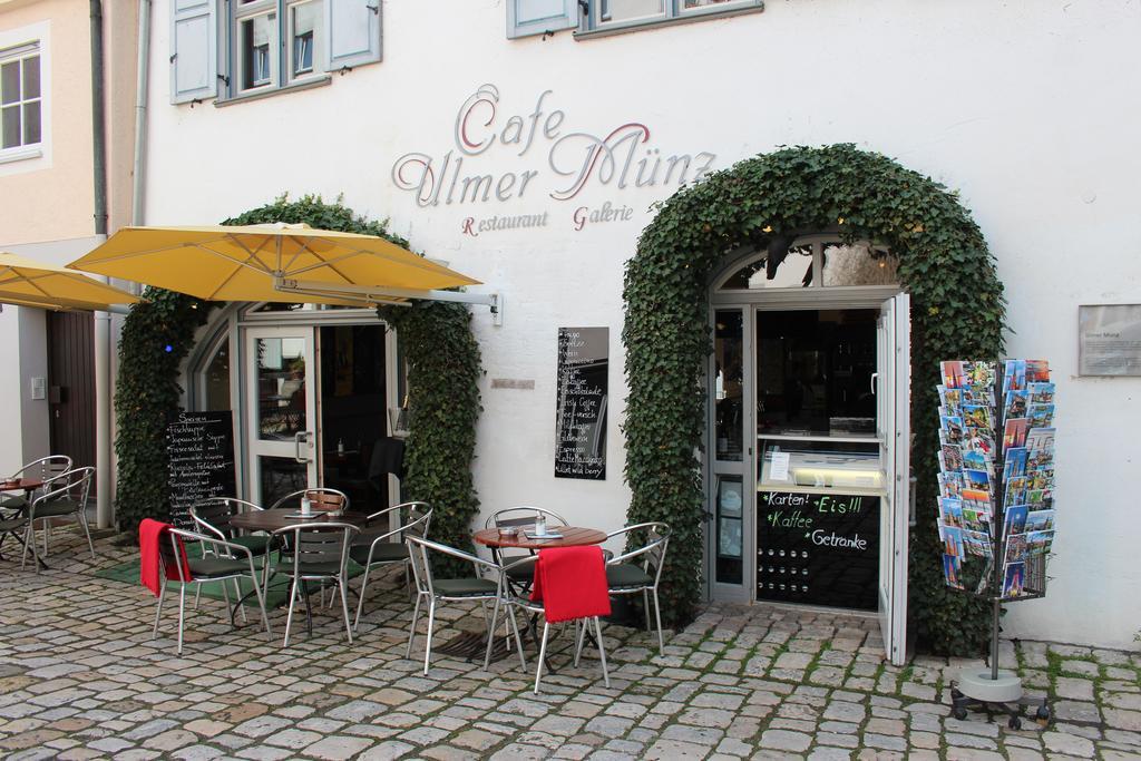 Hotel Schmales Haus Ulm Zewnętrze zdjęcie