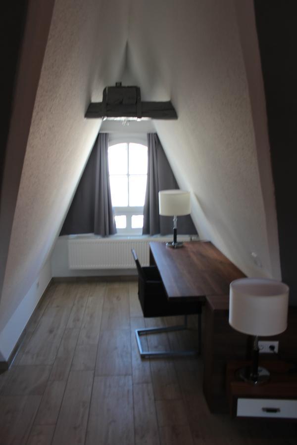 Hotel Schmales Haus Ulm Zewnętrze zdjęcie